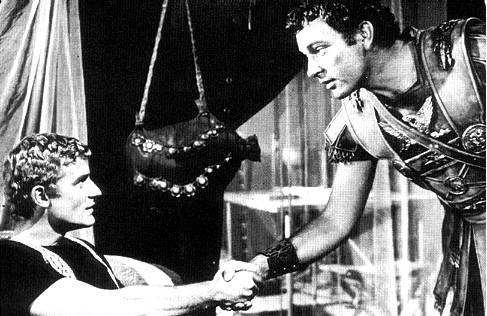 A Tribute to Roddy McDowall - Cleopatra (octavian08.jpg)