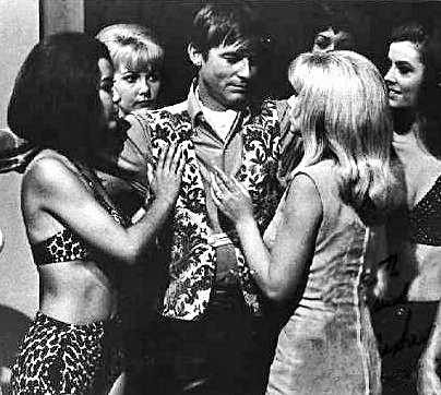 A Tribute to Roddy McDowall - The Cool Ones (cool001a.jpg)