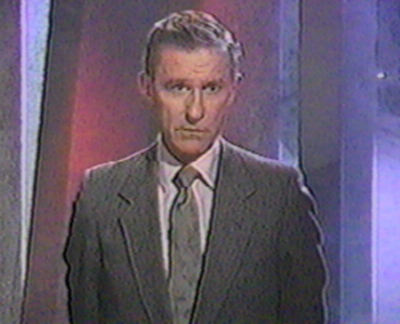 A Tribute to Roddy McDowall - Close Encounters of the Fourth Kind (kind041.jpg)