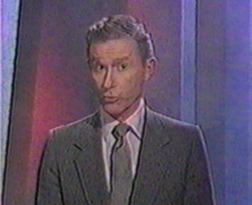 A Tribute to Roddy McDowall - Close Encounters of the Fourth Kind (kind044.jpg)