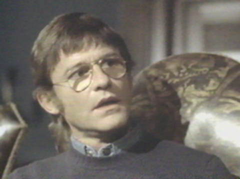 A Tribute to Roddy McDowall - Legend of Hell House (house020.jpg)