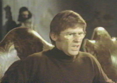 A Tribute to Roddy McDowall - Legend of Hell House (house051.jpg)