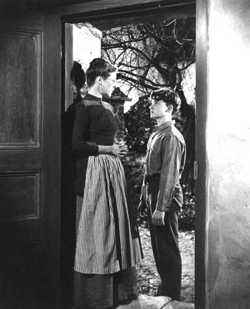 A Tribute to Roddy McDowall - Keys of the Kingdom (keys01.jpg)