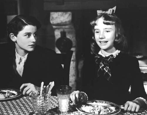 A Tribute to Roddy McDowall - Keys of the Kingdom (keys03.jpg)