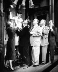 Roddy McDowall and Zero Mostel in Good As Gold