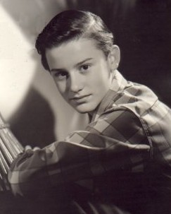 A Tribute to Roddy McDowall - rm40s29.jpg
