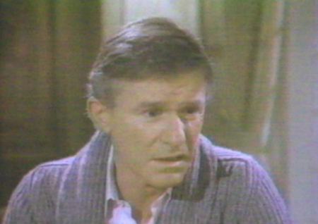 A Tribute to Roddy McDowall - Bridges to Cross (cross014.jpg)