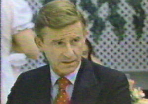 A Tribute to Roddy McDowall - Hotel (lunch13.jpg)