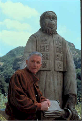 A Tribute to Roddy McDowall - Behind the Planet of the Apes (behindPOTA03.jpg)