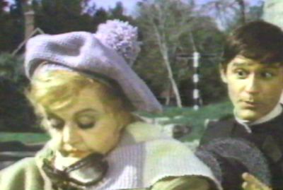 A Tribute to Roddy McDowall - Bedknobs and Broomsticks (broom011.jpg)