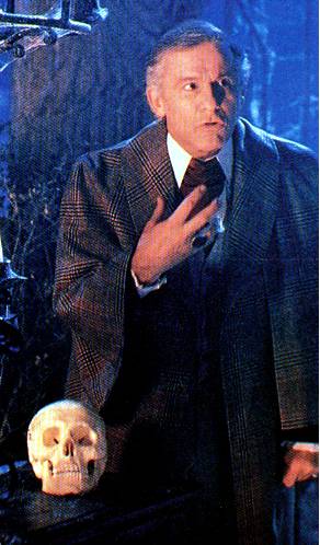 A Tribute to Roddy McDowall - Fright Night II (fn208.jpg)