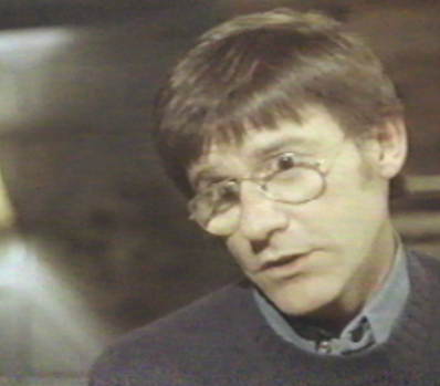 A Tribute to Roddy McDowall - Legend of Hell House (house033.jpg)