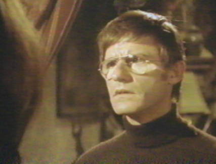 A Tribute to Roddy McDowall - Legend of Hell House (house060.jpg)