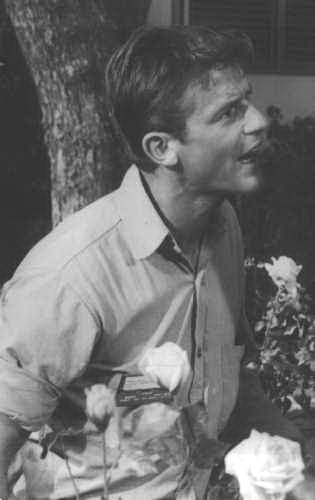 A Tribute to Roddy McDowall - Shock Treatment (shock1.jpg)