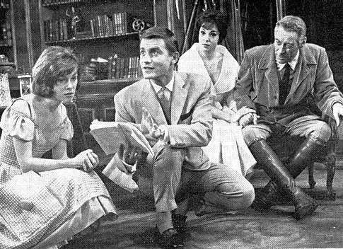 A Tribute to Roddy McDowall - The Fighting Cock (fight3.jpg)