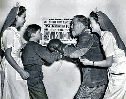 A Tribute to Roddy McDowall - boxing.jpg