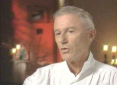 A Tribute to Roddy McDowall - A&E Vincent Price (price004.jpg)