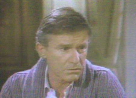 A Tribute to Roddy McDowall - Bridges to Cross (cross031.jpg)