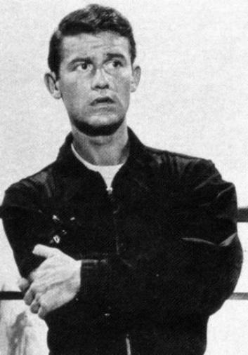 A Tribute to Roddy McDowall - Twilight Zone (tz03.jpg)